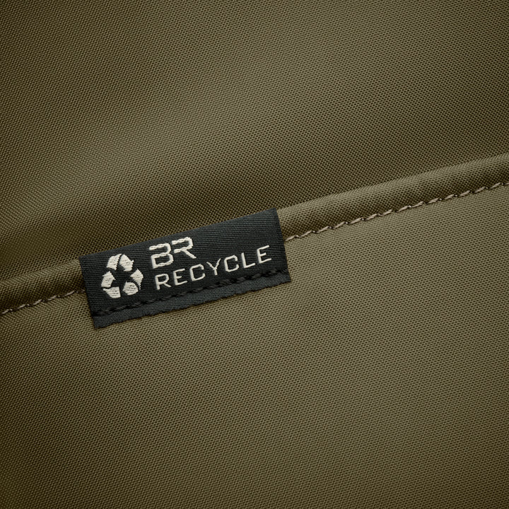 Close up of BR recycled material label