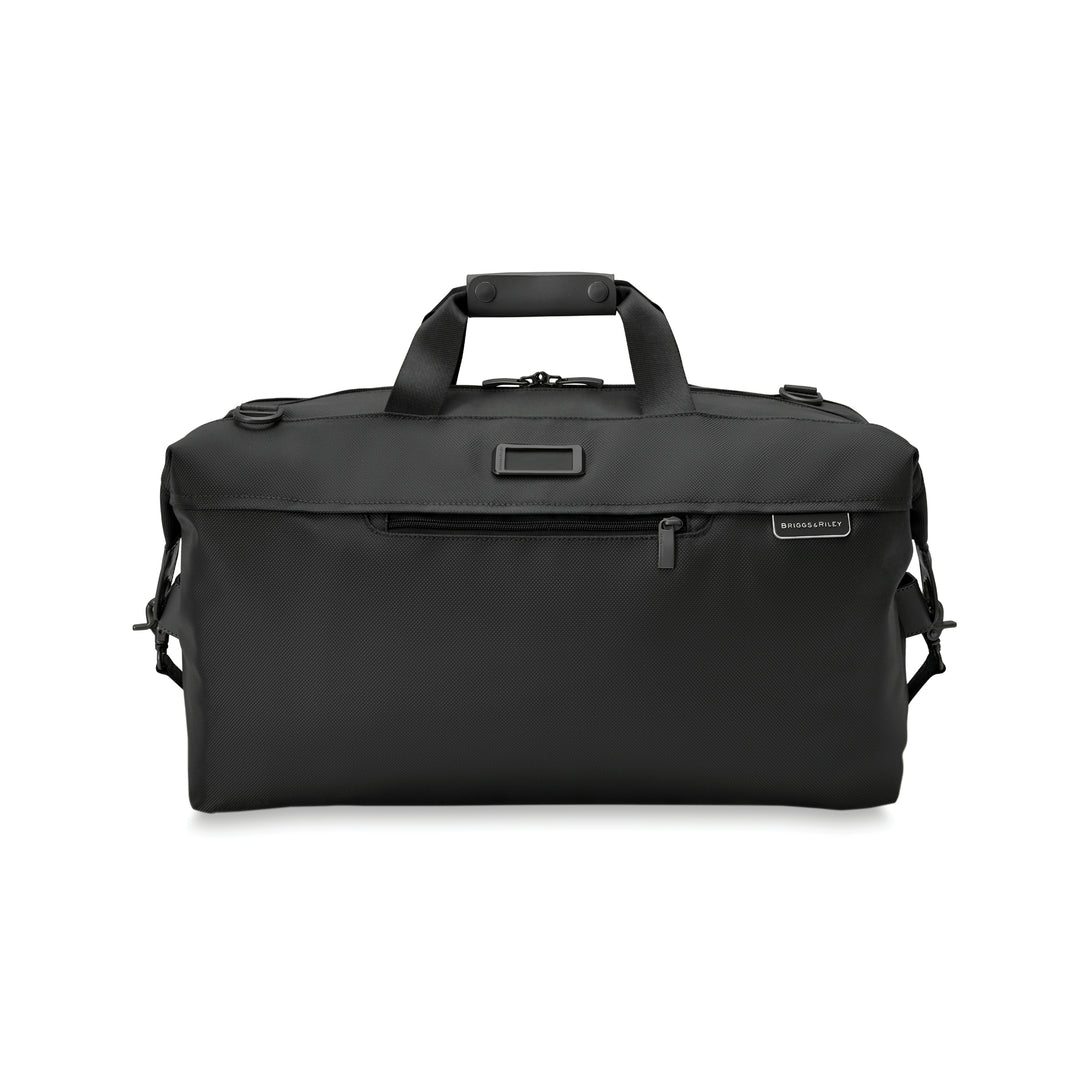 Baseline Duffle bag with speed through zipper