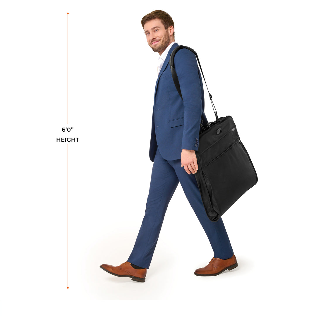 Six foot model shows off Briggs & Riley Baseline Classic Garment Bag