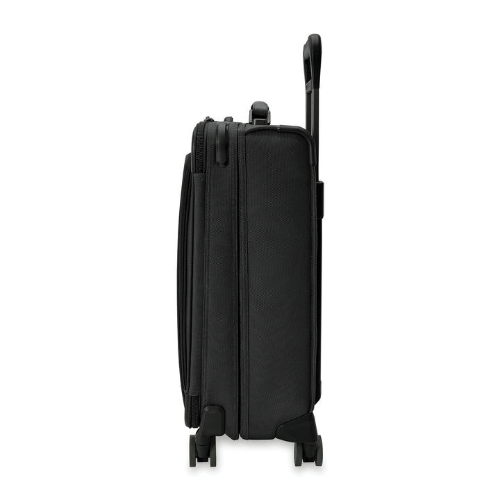 Briggs & Riley Baseline Essential 22" Carry On Expandable Spinner