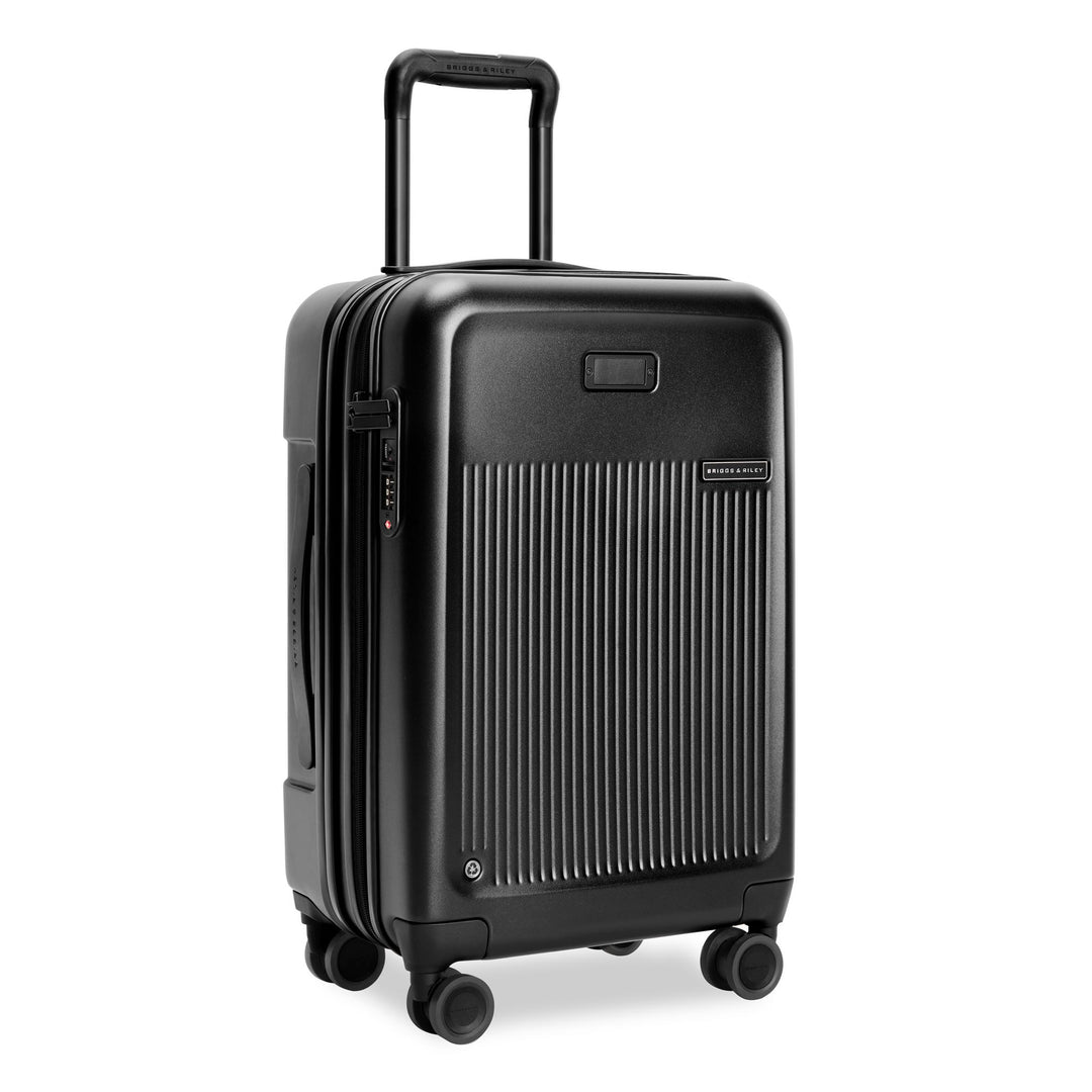 Briggs & Riley Sympatico Essential 22" Carry-On Expandable Spinner has four spinning wheels with shock absorbtion