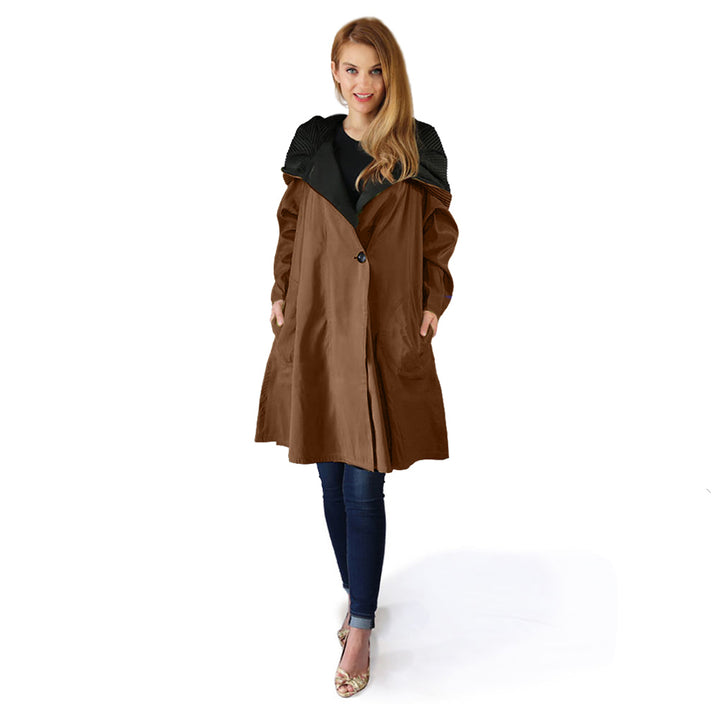 Mycra Pac Short Whiskey Brown Raincoat