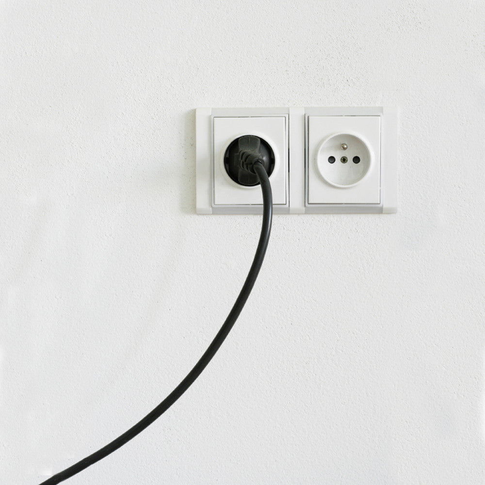 Going In Style Europe Wall Outlet